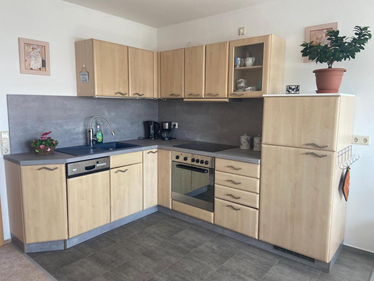 Schön möblierte Wohnung in Genthin/ OT Tucheim Exterior foto