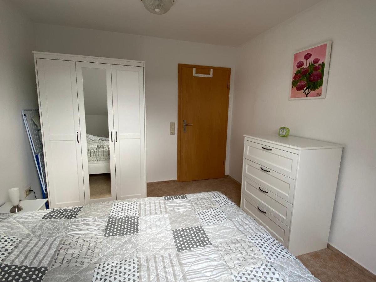 Schön möblierte Wohnung in Genthin/ OT Tucheim Exterior foto